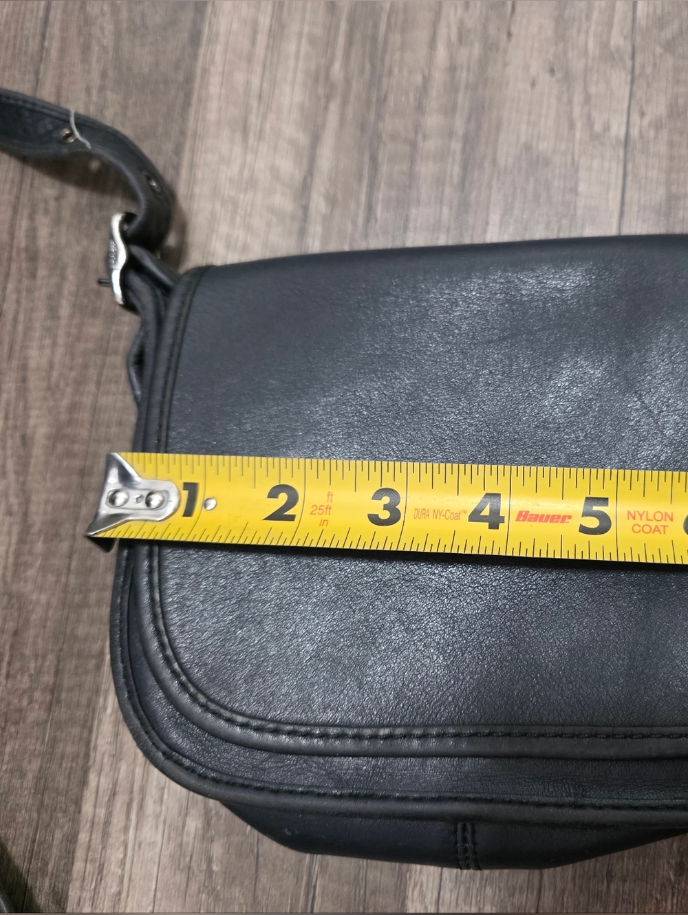 Vintage 90s COACH LUNE SADDLE BAG mini Classic Black Leather Crossbody Y2K - Picture 6 of 16